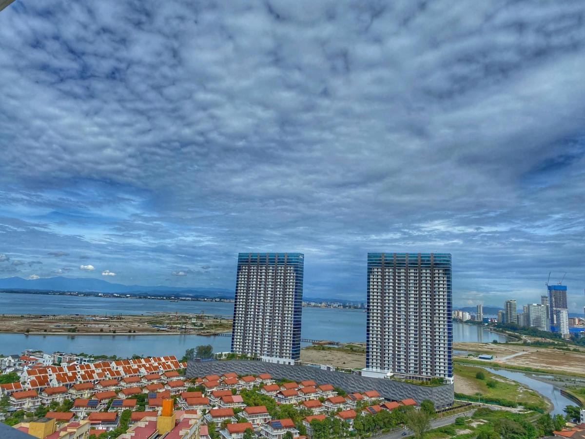 The Landmark Comfort Relax Spacious Sea View By Iz Tanjung Tokong Kültér fotó