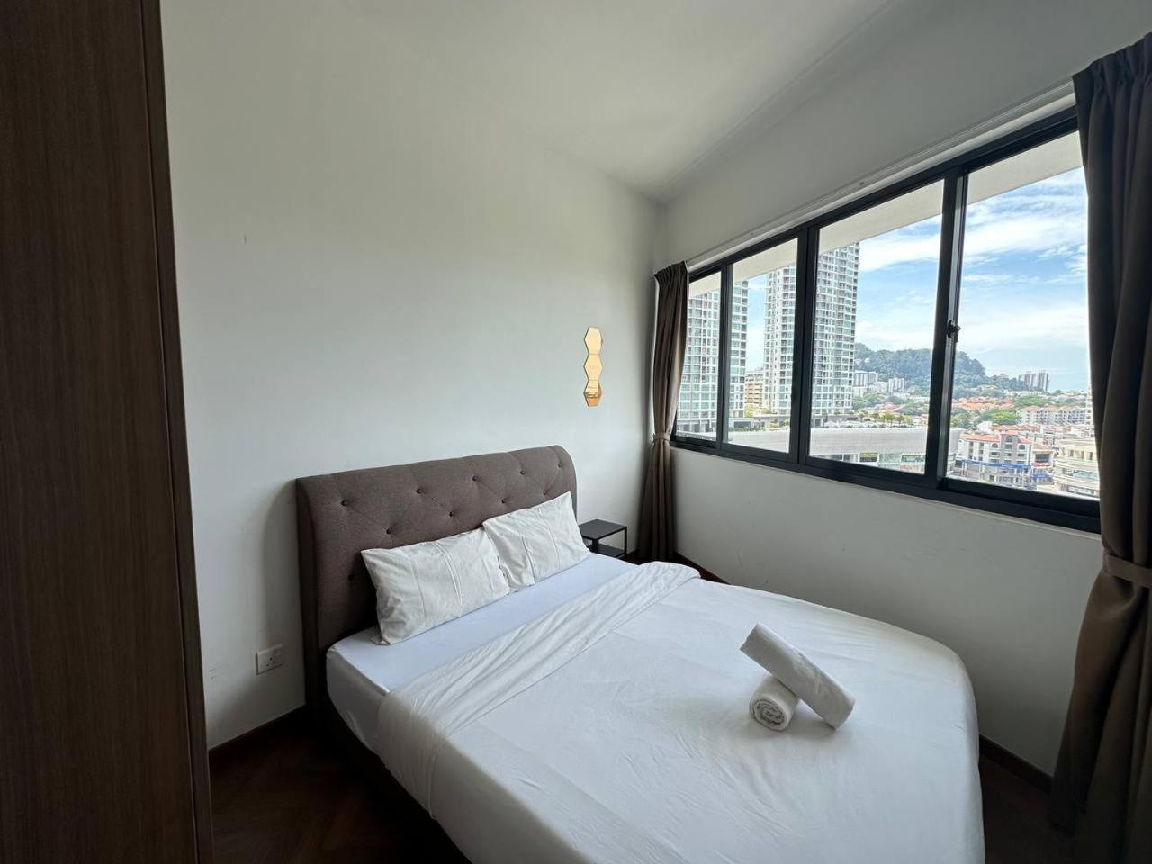 The Landmark Comfort Relax Spacious Sea View By Iz Tanjung Tokong Kültér fotó