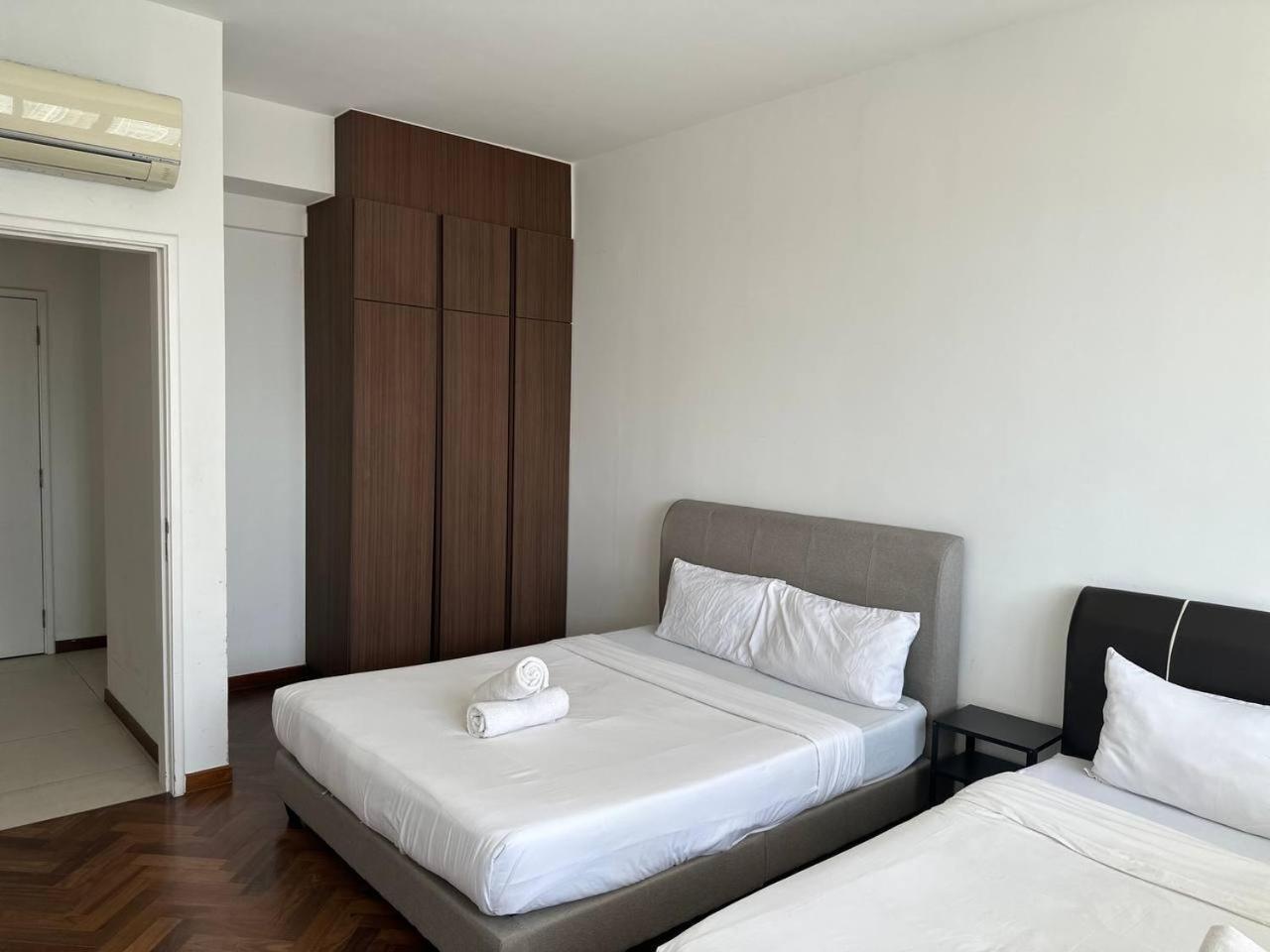 The Landmark Comfort Relax Spacious Sea View By Iz Tanjung Tokong Kültér fotó